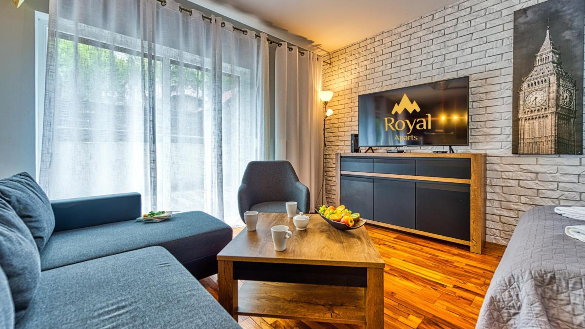 Apartment Royal Aparts Vika Gorskie Z Ogrodem *