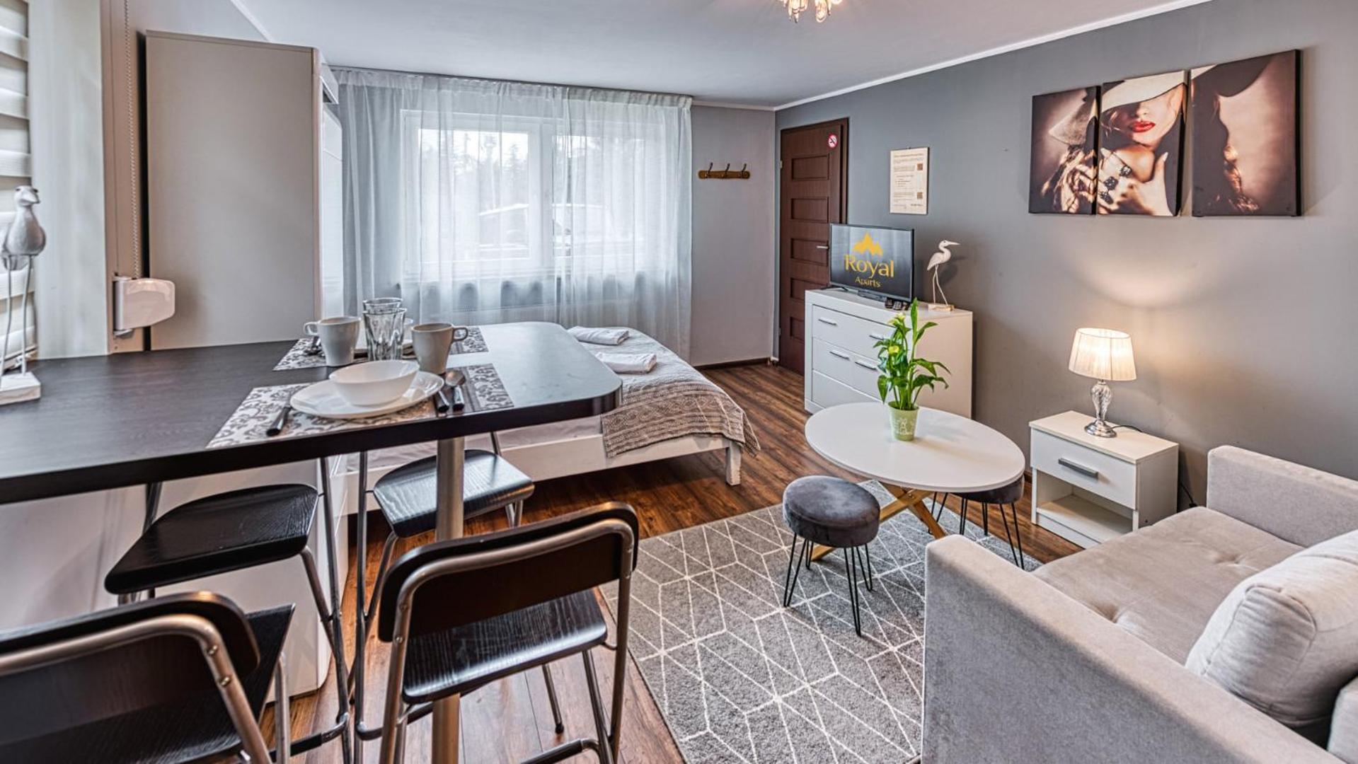 Royal Aparts Vika Gorskie Z Ogrodem Apartment Karpacz